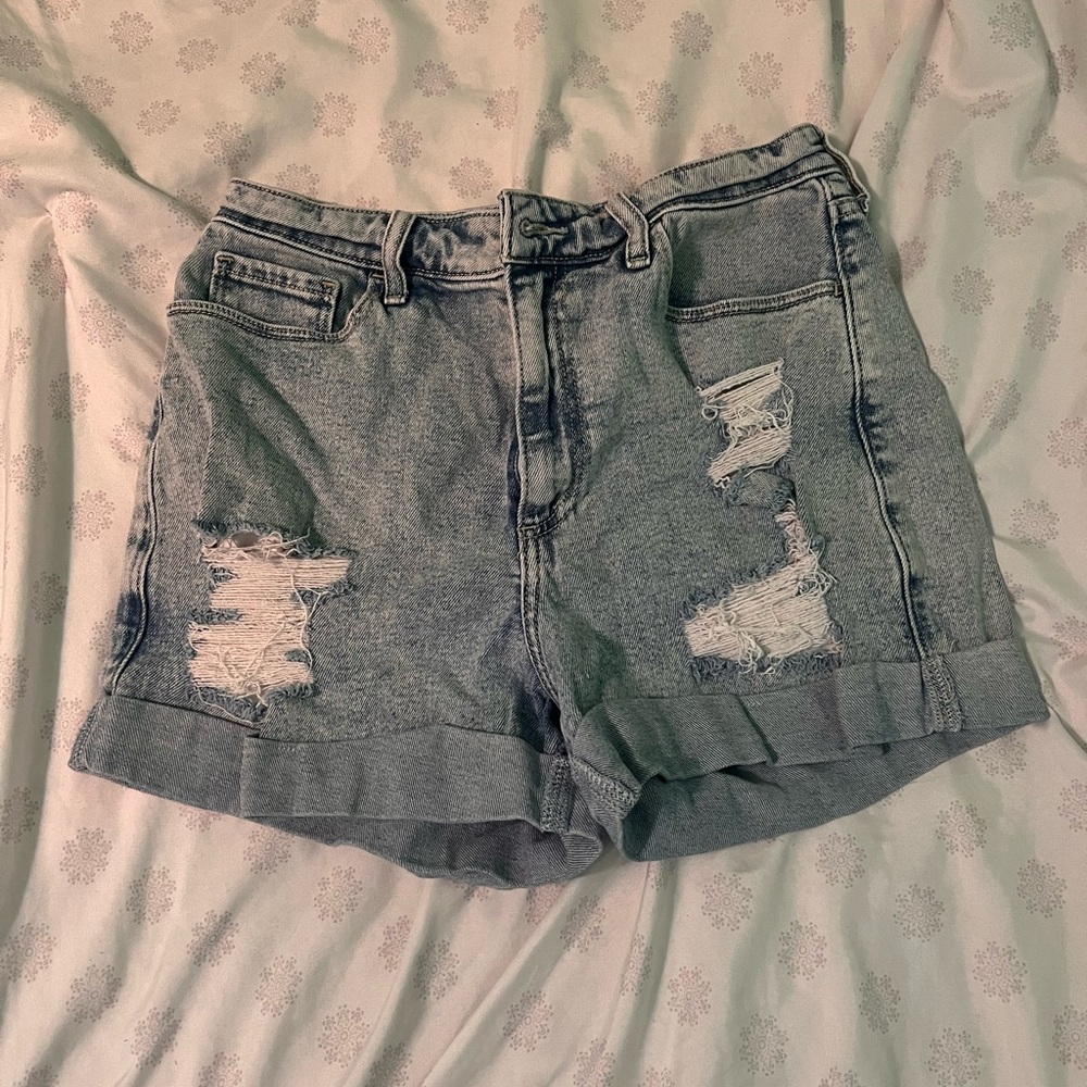 Hollister mom short